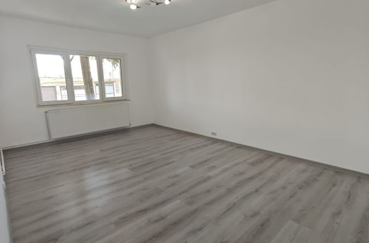 Apartament 3 camere de vanzare BAIA MARE - Maramures anunturi imobiliare Maramures