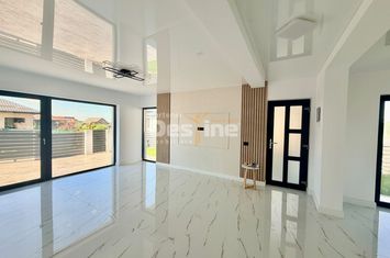 Vilă - 4 camere de vanzare REDIU - Iasi anunturi imobiliare Iasi