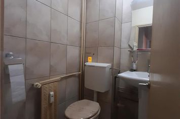 Apartament 3 camere de vanzare REPUBLICII - Prahova anunturi imobiliare Prahova