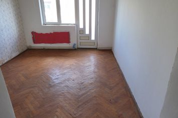 Apartament 4 camere 62,27 mp Corabia, jud.Olt anunturi imobiliare Olt