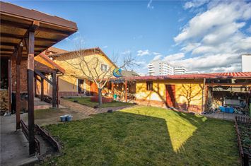 Casă - 5 camere de vanzare RACADAU - Brasov anunturi imobiliare Brasov