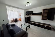 420 €, Apartament 3 camere