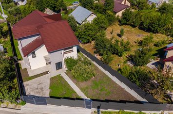 Vilă - 4 camere de vanzare CIUREA - Iasi anunturi imobiliare Iasi