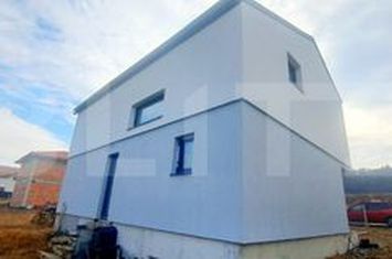 Vilă - 4 camere de vanzare CHINTENI - Cluj anunturi imobiliare Cluj