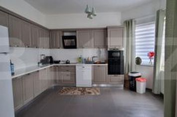 Vilă - 5 camere de vanzare BISTRITA - Bistrita-Nasaud anunturi imobiliare Bistrita-Nasaud