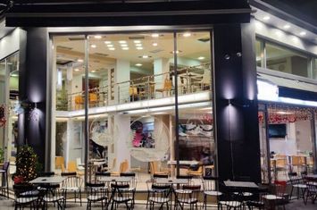 Local comercial (fast food), 200 mp — centrul Serres anunturi imobiliare Grecia