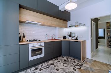 Penthouse 4 camere, ultracentral, Oradea. 800 000 E + TVA. Comision 0 anunturi imobiliare Bihor