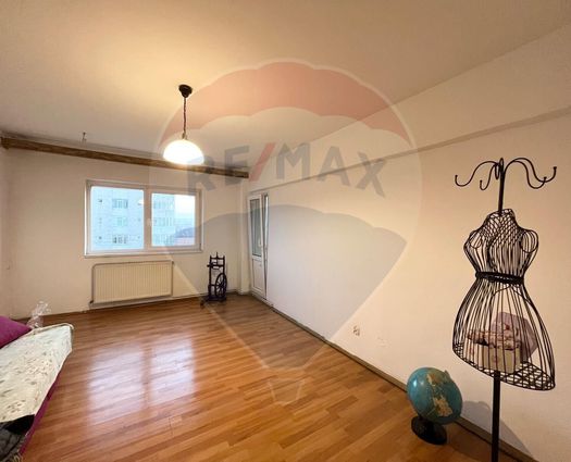 Apartament 3 camere Turnisor, 65 mp