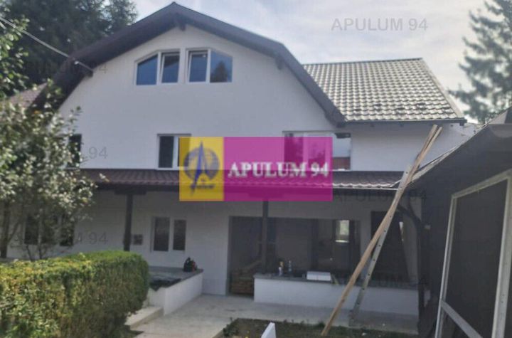 Vilă de vânzare în Bușteni anunturi imobiliare Prahova