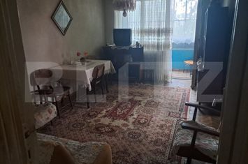 Apartament 3 camere de vanzare TARGU-JIU - Gorj anunturi imobiliare Gorj