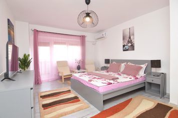 Garsonieră de inchiriat VITAN - Bucuresti anunturi imobiliare Bucuresti