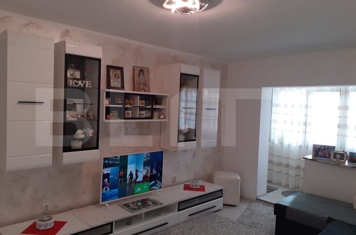 Apartament 3 camere de vanzare SUCEAVA - Suceava anunturi imobiliare Suceava