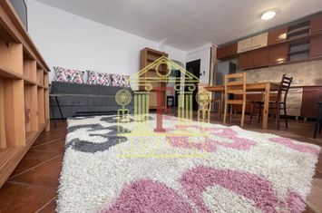 Apartament cu 4 camere , 3 balcoane si 2 bai ! anunturi imobiliare Iasi