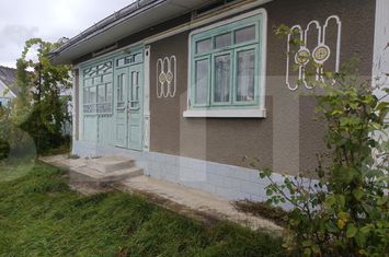 Casă - 3 camere de vanzare BUCECEA - Botosani anunturi imobiliare Botosani