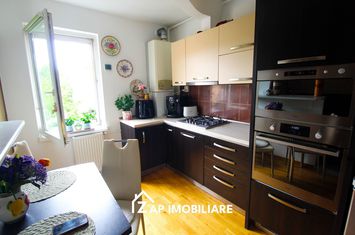 Magurei - Apt 80 mp - 3 camere - 2 bai - decomandat - modern anunturi imobiliare Mures