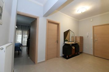 Apartament 118 mp, 2 dormitoare — centru Serres anunturi imobiliare Grecia