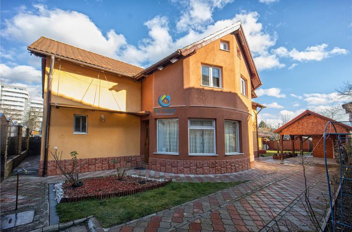 Casă - 5 camere de vanzare RACADAU - Brasov anunturi imobiliare Brasov
