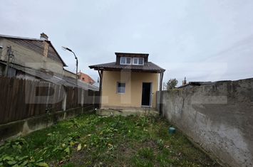 Casă - 3 camere de vanzare TARGOVISTE - Dambovita anunturi imobiliare Dambovita