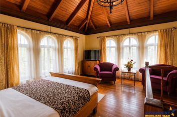 Apartament 22 camere de vanzare MOIECIU - Brasov anunturi imobiliare Brasov