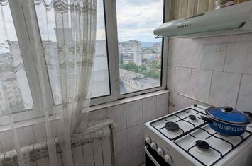 Apartament 3 camere de vanzare ALECU RUSSO - Bacau anunturi imobiliare Bacau