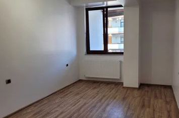 Apartament 3 camere de inchiriat TRACTORU - Brasov anunturi imobiliare Brasov