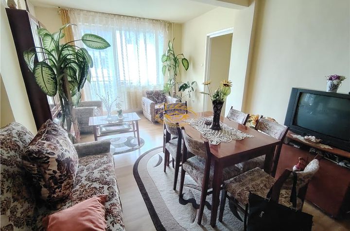 Apartament 4 camere de vanzare GHEORGHENI - Harghita anunturi imobiliare Harghita