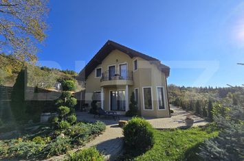 Casă - 4 camere de vanzare CLUJ-NAPOCA - Cluj anunturi imobiliare Cluj