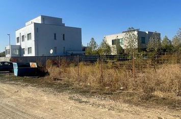 Baneasa, Nisipoasa, vanzare teren intravilan, suprafata 640 mp, deschidere 20 ml, P+4, anunturi imobiliare Bucuresti