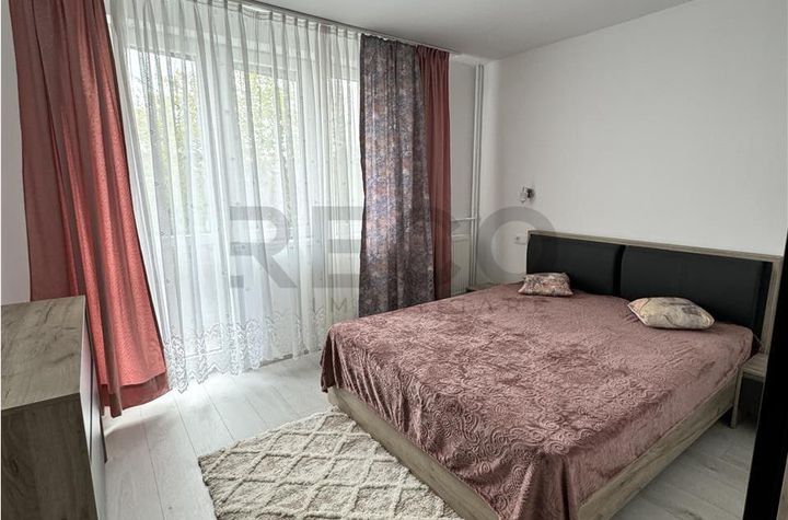 Apartament 3 camere de inchiriat CENTRAL - Bihor anunturi imobiliare Bihor