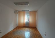 2.000 €, Birou