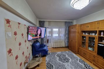 Apartament 3 camere de vanzare BACAU - Bacau anunturi imobiliare Bacau