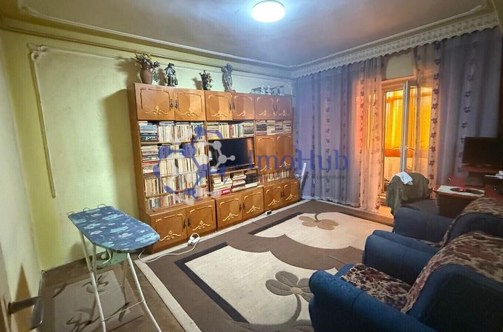 APARTAMENT CU 5 CAMERE PE 2 NIVELE, PACURARI,  LUKOIL anunturi imobiliare Iasi