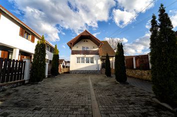 Vilă - 5 camere de vanzare CRISTIAN - Sibiu anunturi imobiliare Sibiu