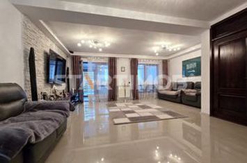 Casa de vacanta 6 camere Predeal anunturi imobiliare Brasov