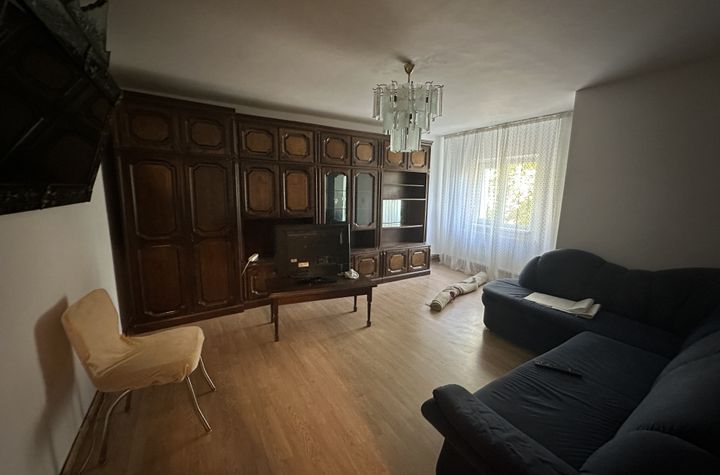 Apartament 3 camere de inchiriat 1 MAI - Dolj anunturi imobiliare Dolj