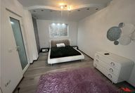 380 €, Apartament 2 camere