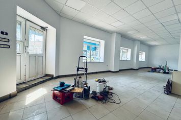 Spațiu comercial de inchiriat FALEZA - Constanta anunturi imobiliare Constanta