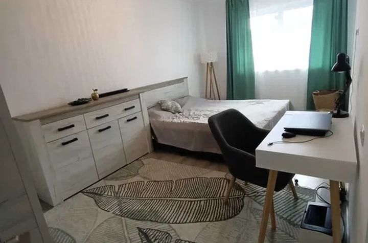 Apartament 2 camere de vanzare TRACTORU - Brasov anunturi imobiliare Brasov