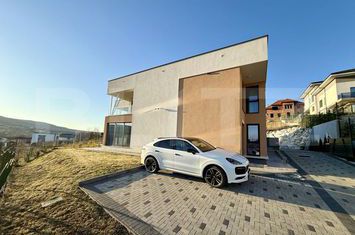 Vilă - 4 camere de vanzare CLUJ-NAPOCA - Cluj anunturi imobiliare Cluj