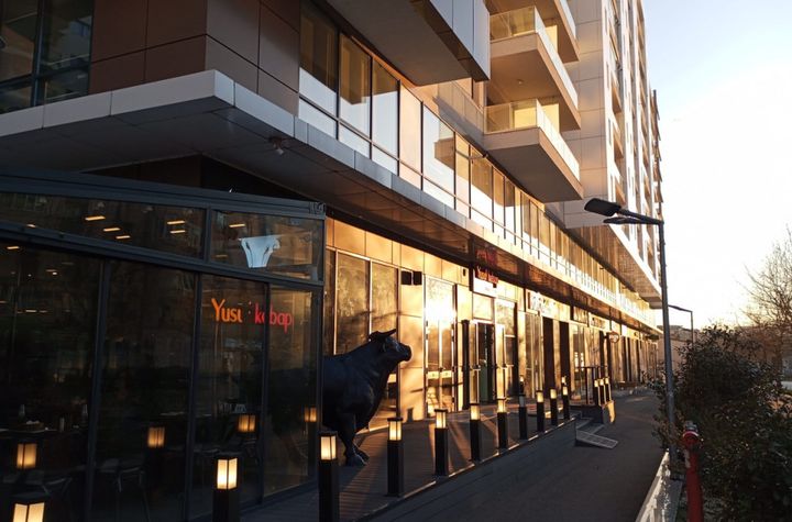 Apartament 5 camere de vanzare BUCURESTI - Bucuresti anunturi imobiliare Bucuresti