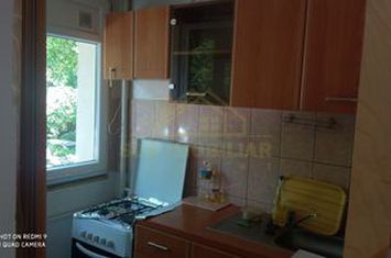 Garsoniera etaj 1-Str Turnu magurele anunturi imobiliare Bucuresti