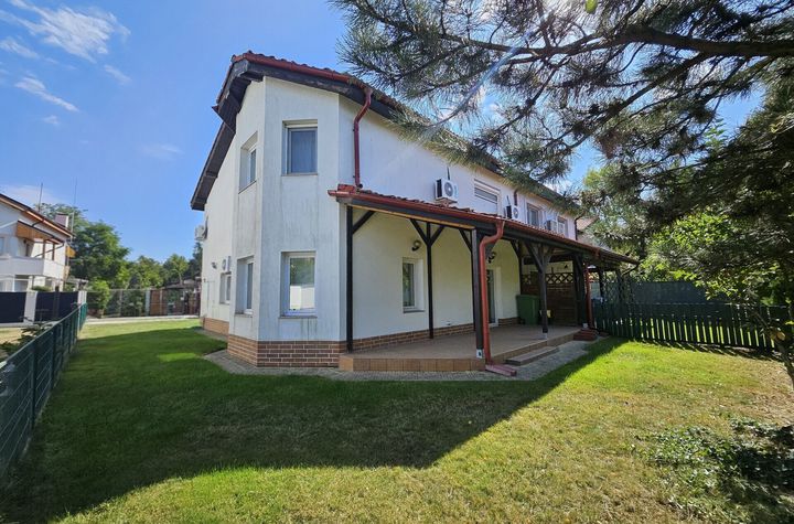 VANZARE VILA ZONA IANCU NICOLAE! anunturi imobiliare Bucuresti