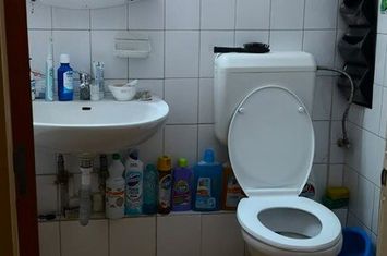 Garsonieră de vanzare CALARASILOR - Bucuresti anunturi imobiliare Bucuresti