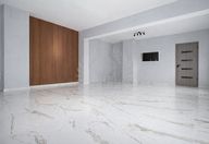 600 €, Spațiu comercial