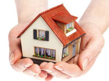 Intesa Sanpaolo execută 16 proprietăţi imobiliare din zona de vest până în septembrie