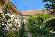 230.000 €, Vilă