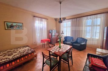Casă - 5 camere de vanzare HALCHIU - Brasov anunturi imobiliare Brasov