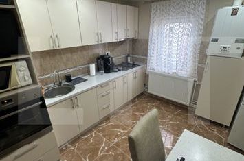 Apartament 3 camere de vanzare MICALACA - Arad anunturi imobiliare Arad