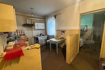 Apartament 3 camere de vanzare ZALAU - Salaj anunturi imobiliare Salaj