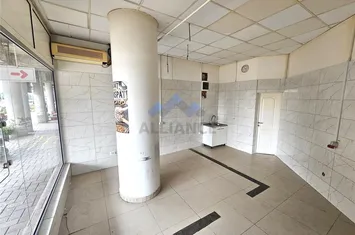Spațiu comercial de inchiriat CENTRAL - Iasi anunturi imobiliare Iasi